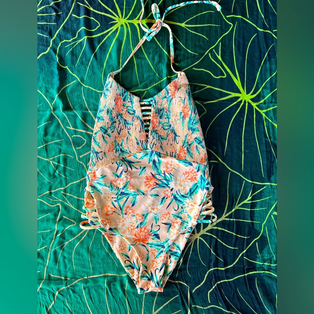 Tori Praver One Piece Swimsuit (Med)